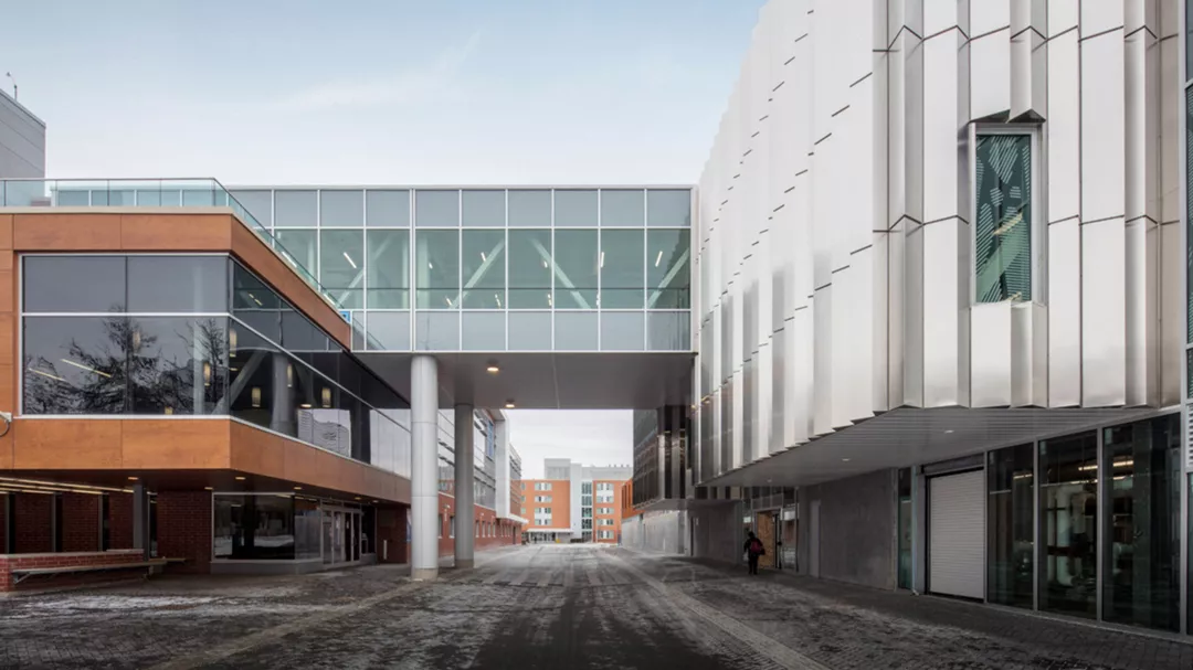 Sheridan-College-Davis-Walkway-Feb2021